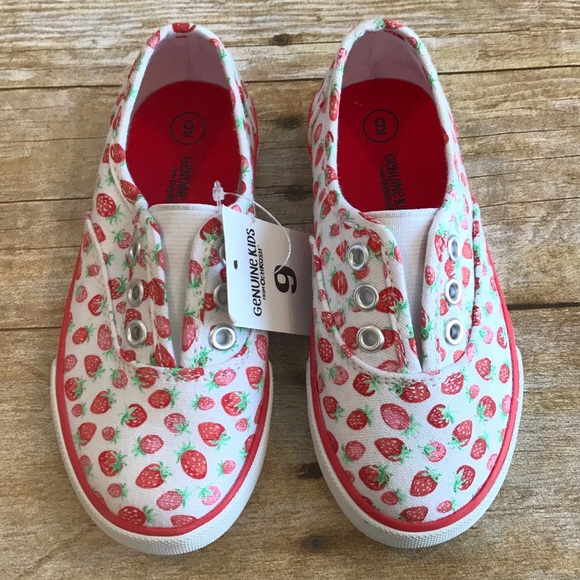 OshKosh B'gosh Other - Nwt Genuine Kids strawberry sneakers. Size 9